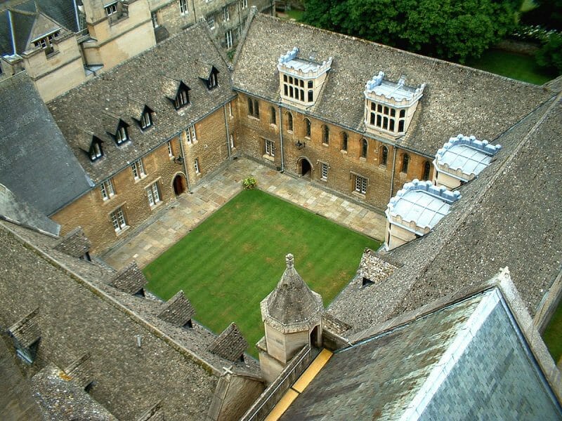 English Literature Locations: Places To Be A Hero Or Heroine 10 English Literature Locations: Places To Be A Hero Or Heroine 10
