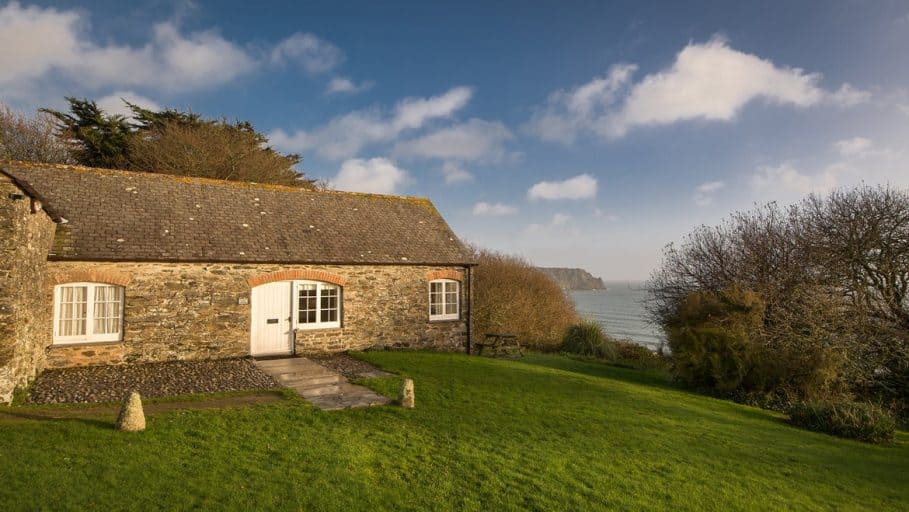 The 20 Best Coastal Breaks For Couples In The UK 11 The 20 Best Coastal Breaks For Couples In The UK 8