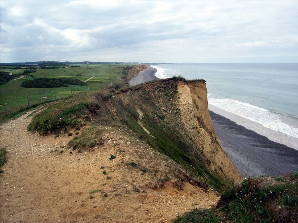 The 20 Best Walking Trails in England 19 20-best-walking-trails-norfolk-coast-path