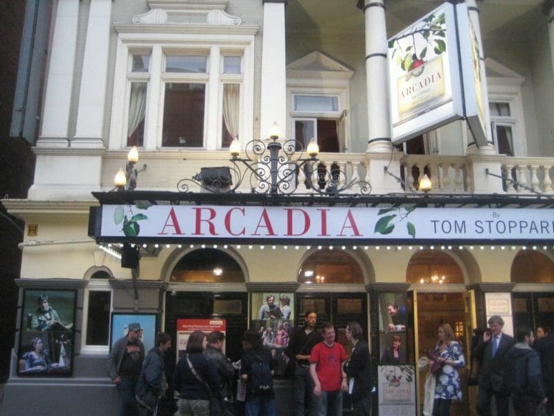 London Travel Tips: Top 10 Hacks For Travellers to London 9 London Tip: Go to the Theatre