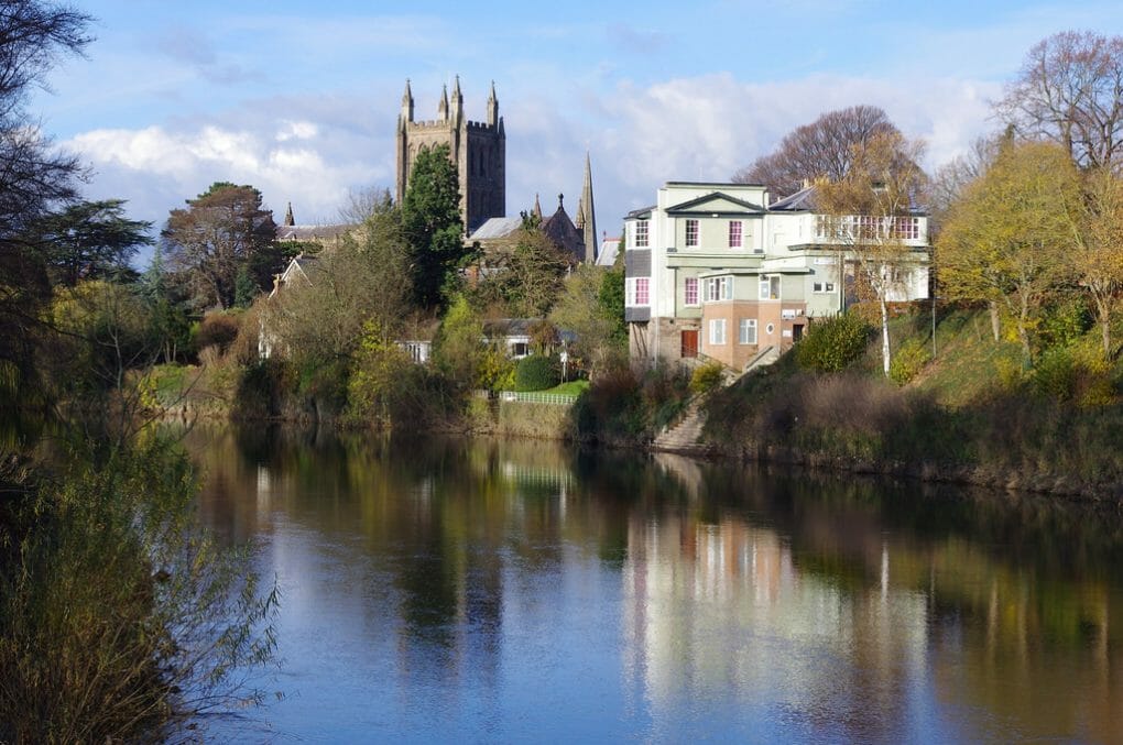 England Rivers: The 20 Most Breathtakingly Gorgeous English Rivers 4 England Rivers:river wye photo