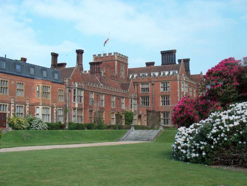 The Great Public Schools Of England 7 Benenden School