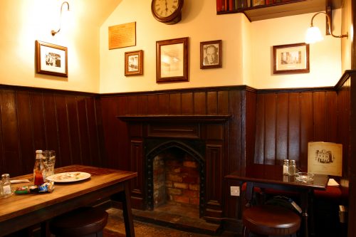 Inklings of Greatness: The Story of an Oxford Institution