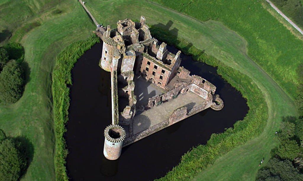 Caerlaverock Castle