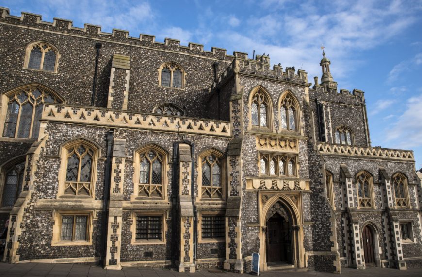English medieval architecture