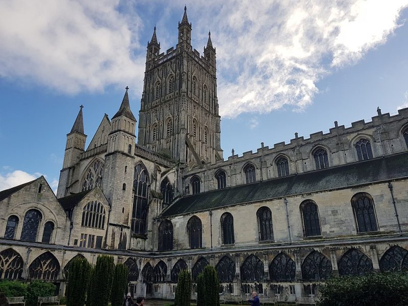 Gloucester Cathedral: Kings, Cloisters & Harry Potter 1 Gloucester Cathedral: Kings, Cloisters & Harry Potter 1