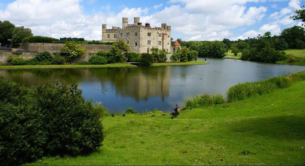 Leeds Castle, Kent 5 Leeds Castle, UK
