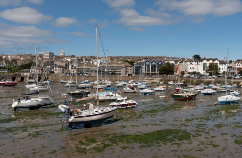 The Best 20 Towns & Cities In Southern England 19 The Best 20 Towns & Cities In Southern England 9