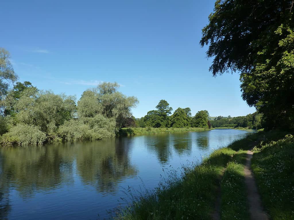 England Rivers: The 20 Most Breathtakingly Gorgeous English Rivers 21 England Rivers: The 20 Most Breathtakingly Gorgeous English Rivers 10