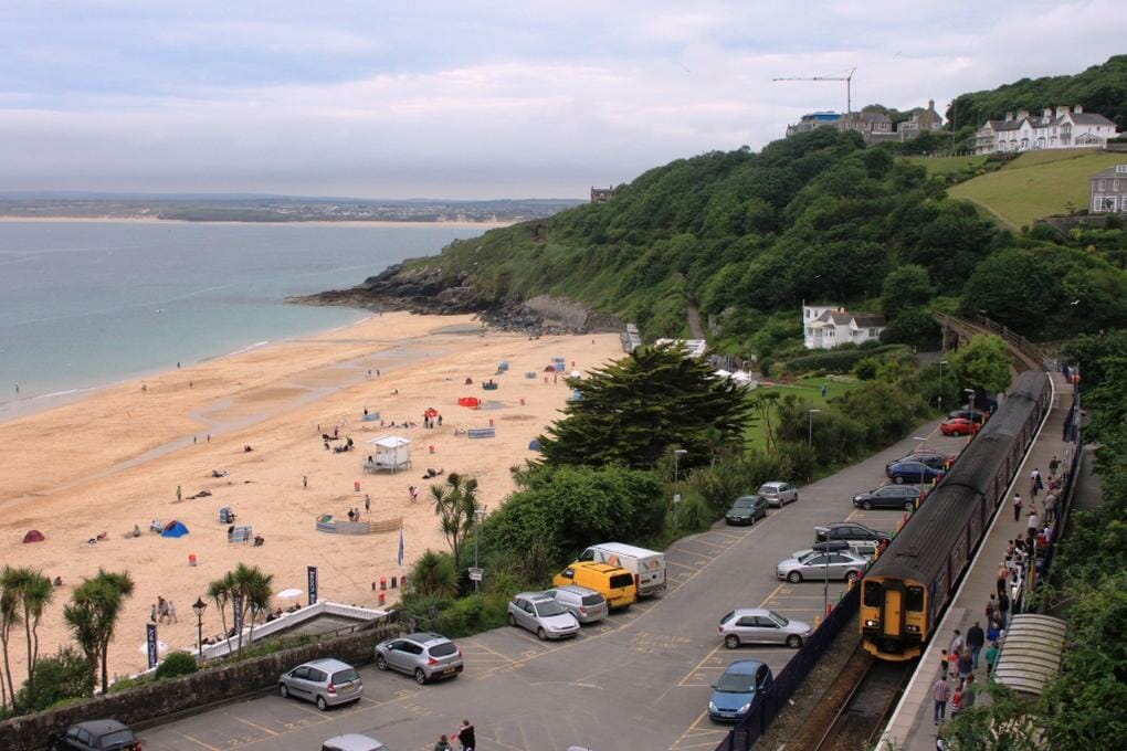 English rail journeys:St-Erth-to-St-Ives