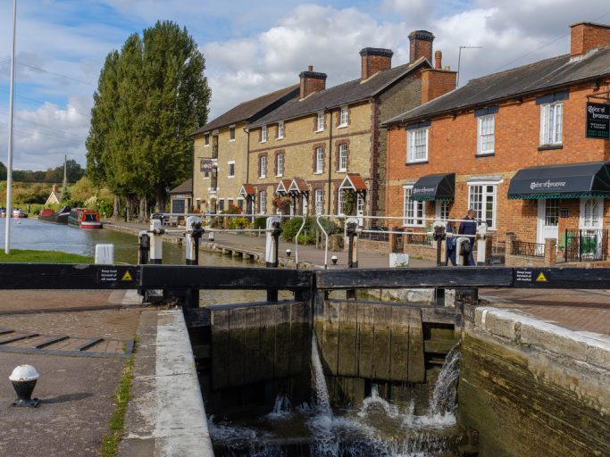 Northamptonshire Villages: 20 Gorgeous Examples In The English County Of Northants 20 Northamptonshire Villages: 20 Gorgeous Examples In The English County Of Northants 20