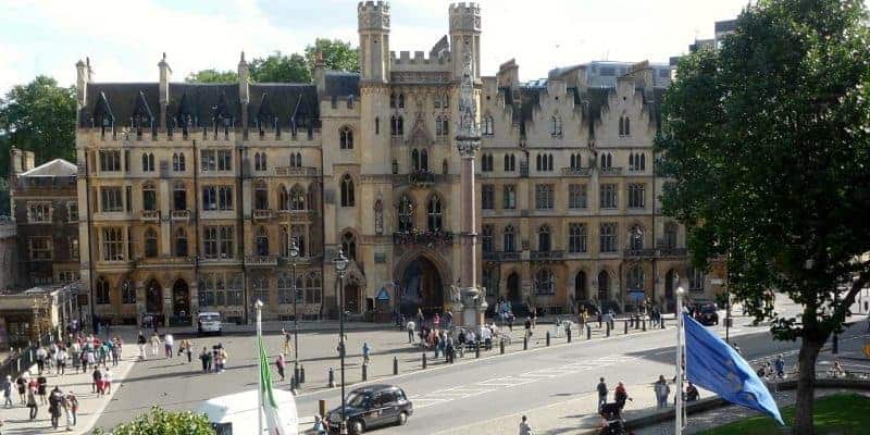england public schools
