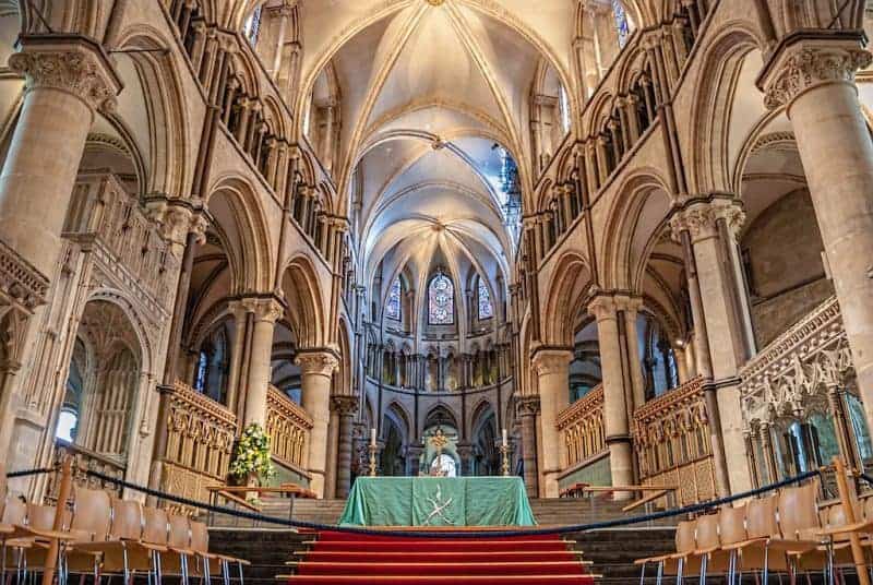 Canterbury Cathedral: Piety, Murder & Beauty