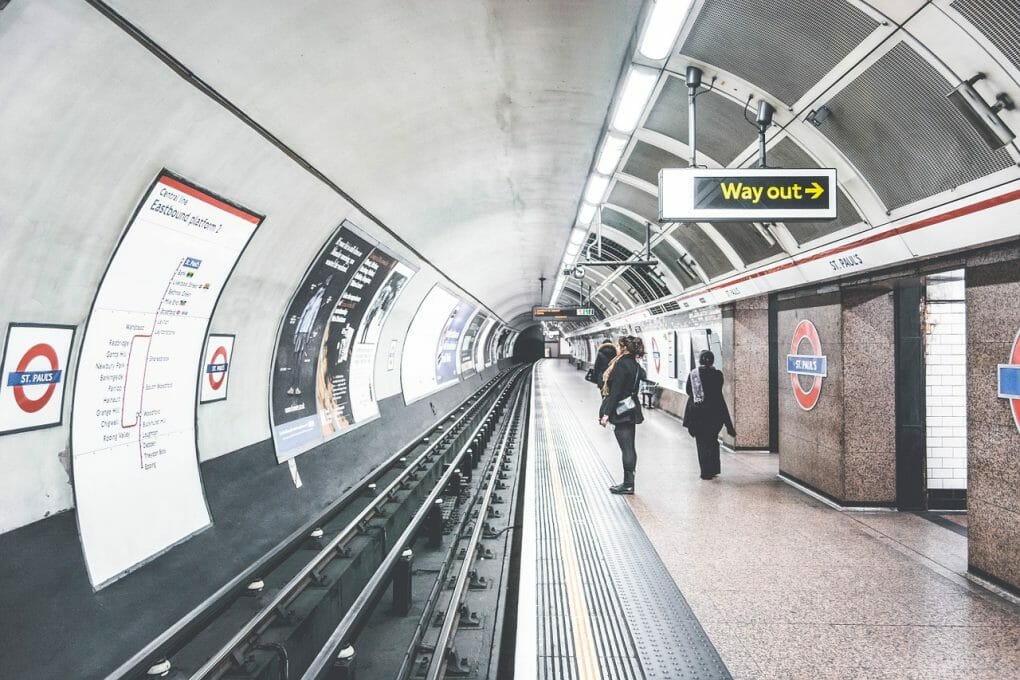 london underground photo