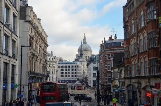 12 Most Popular Streets in London – And What to See in Each 12 Fleet Street, London, United Kingdom