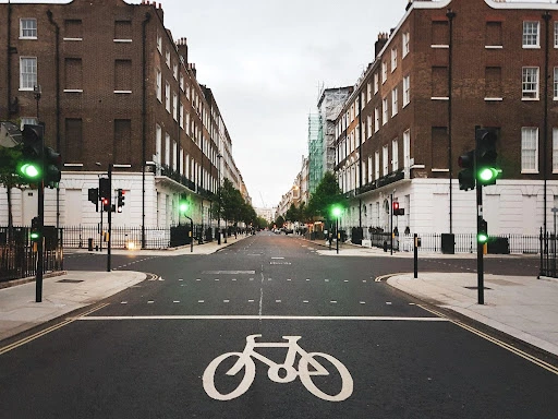 12 Most Popular Streets in London – And What to See in Each 11 Harley Street, London, UK