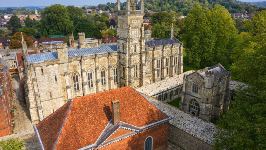 Winchester | King Alfred's Cathedral City 6 Winchester | King Alfred's Cathedral City 5