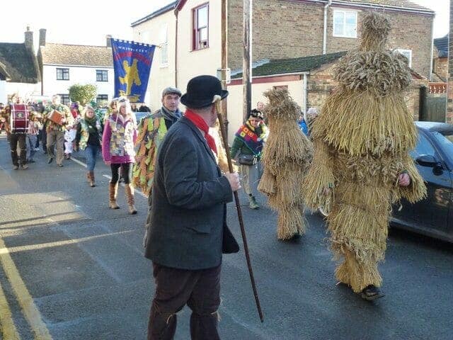 english life and traditions