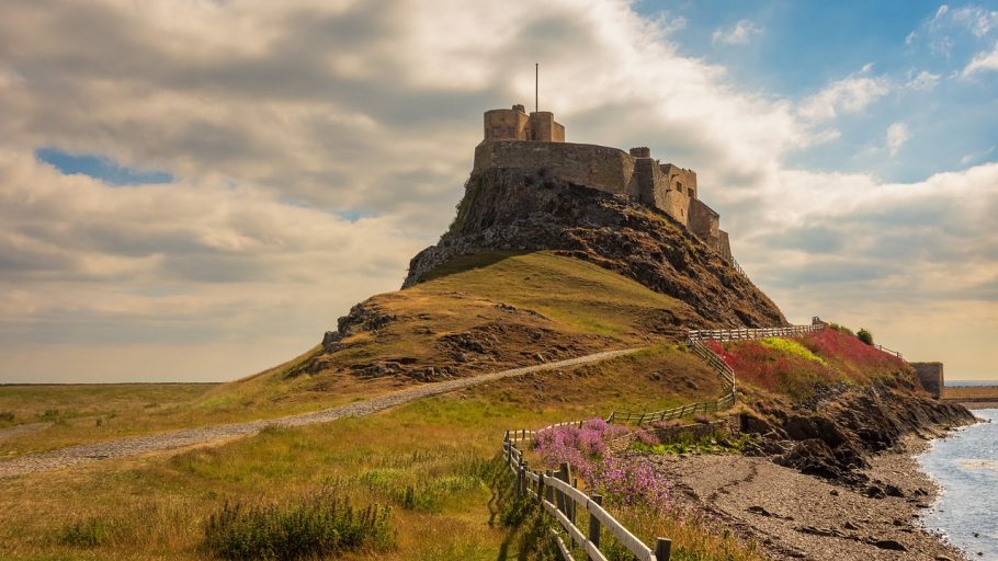 Lindisfarne Castle: A Rugged Northumberland Gem 3 lindisfarne, northumberland, castle