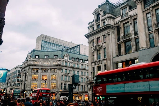 12 Most Popular Streets in London – And What to See in Each 5 Oxford Street, London, UK