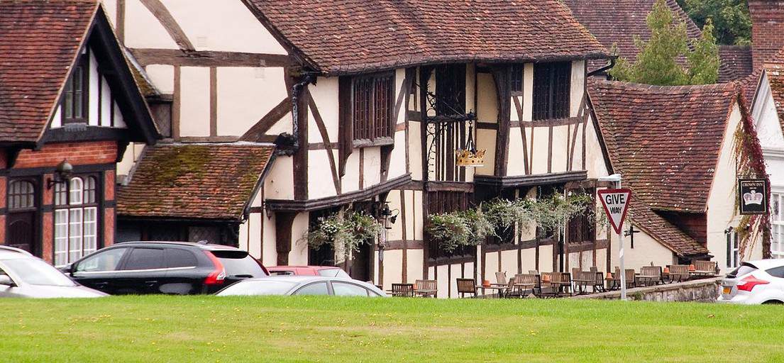 The Best & Prettiest Villages In Surrey, England