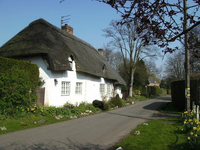20 Gorgeous English Thatched Cottages 16 20 Gorgeous English Thatched Cottages 1