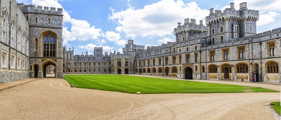 The Houses Of Windsor | The Palaces, Castles & Country Homes Of The Royal Family 2 visiting windsor castle