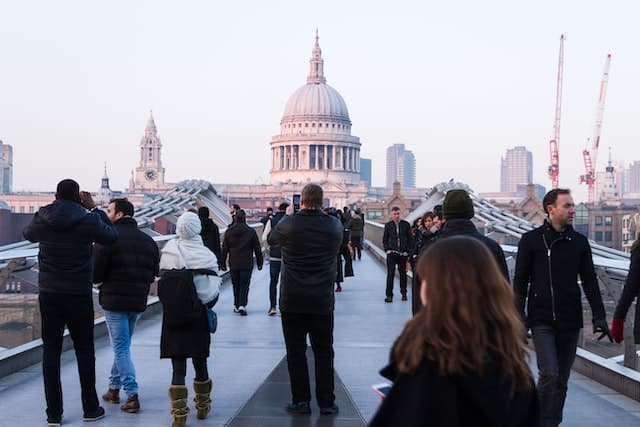 Weather in London in August 6