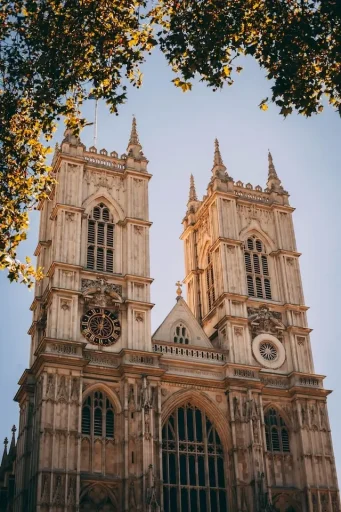 8 Historic Old Buildings in London that You Must Visit 2 Westminster Abbey, London, UK
