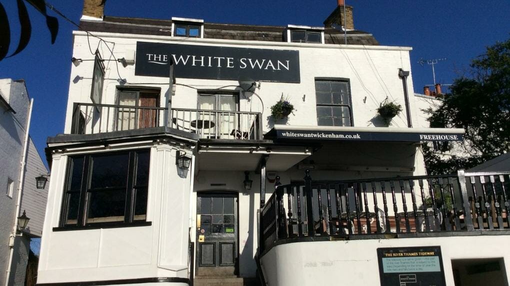 14 Great London Pubs: Our Pick Of The Best 4 London Pubs - white swan